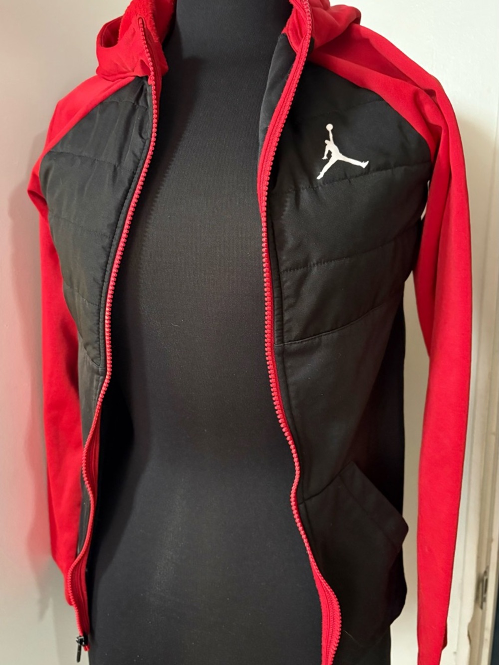 Jordan Black & Red Lightweight Hooded Jacket